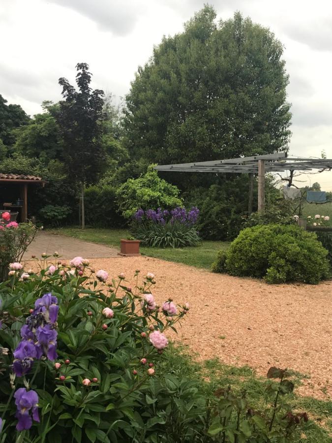 דוסובונו Una Casa Di Campagna מראה חיצוני תמונה