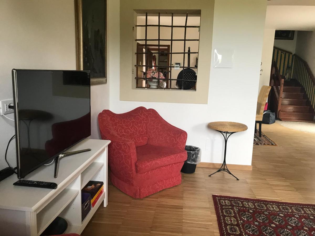דוסובונו Una Casa Di Campagna מראה חיצוני תמונה