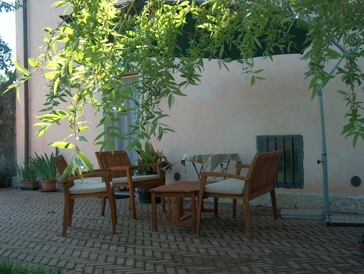 דוסובונו Una Casa Di Campagna מראה חיצוני תמונה